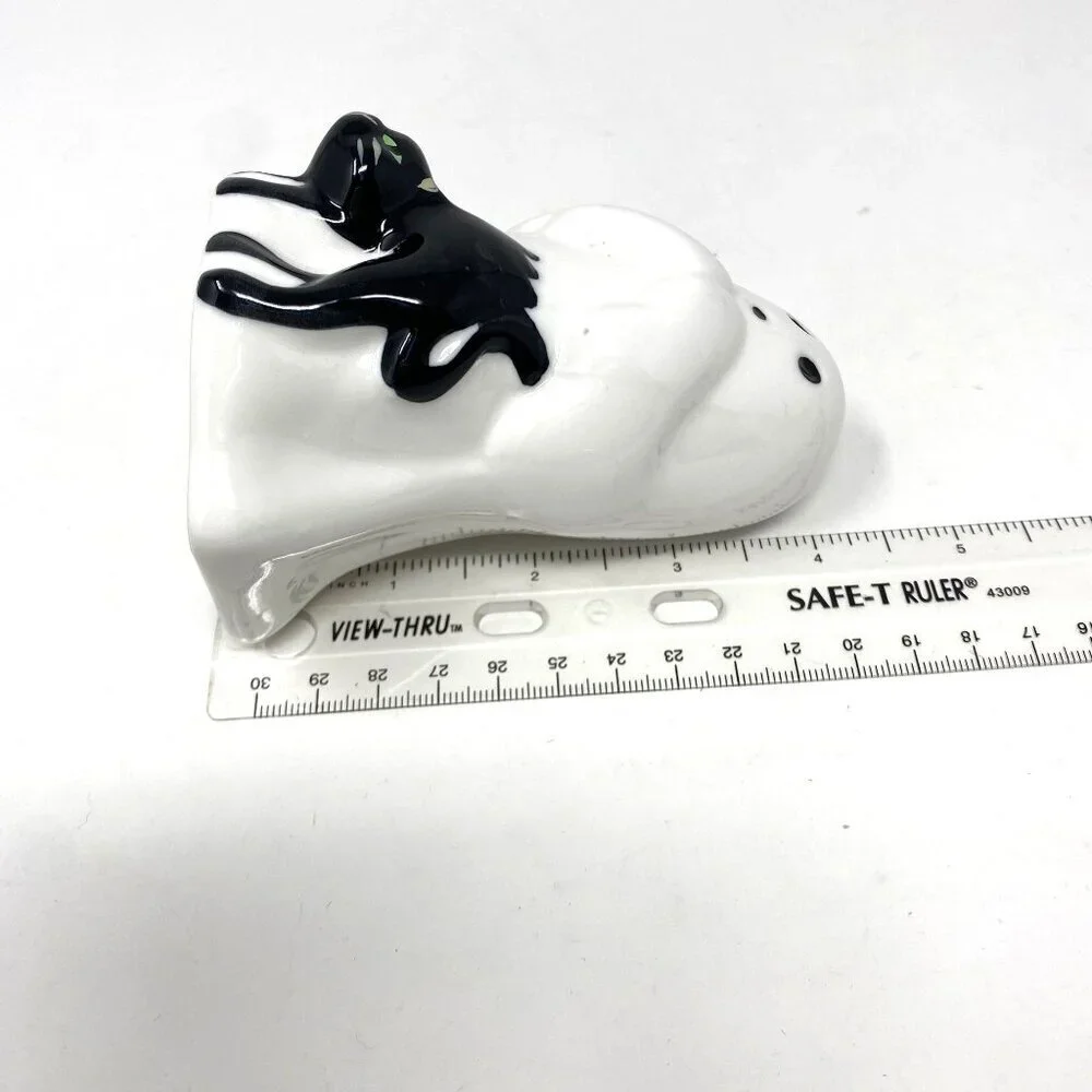 Ghost Cat Ceramic Decorative Sculpture Hyde and EEK! Boutique™ Off-White